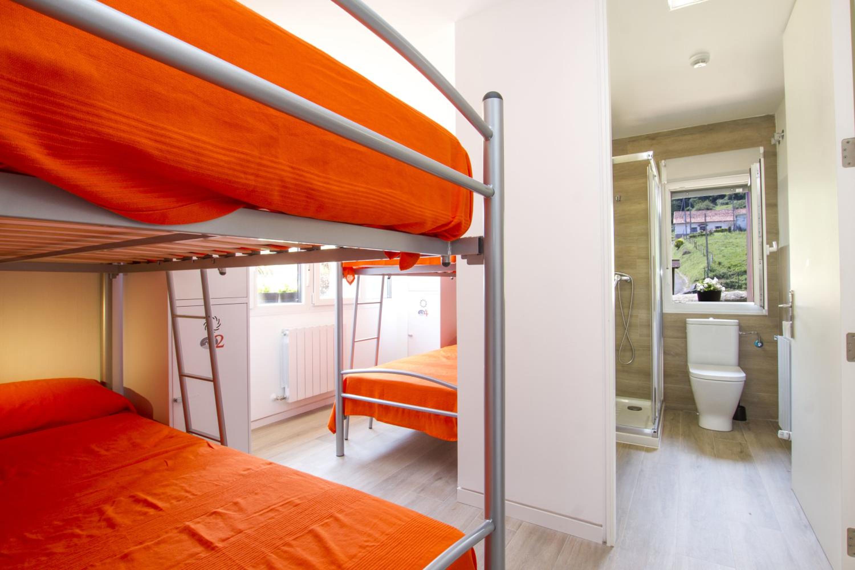 Lekeitio Aterpetxea Hostel