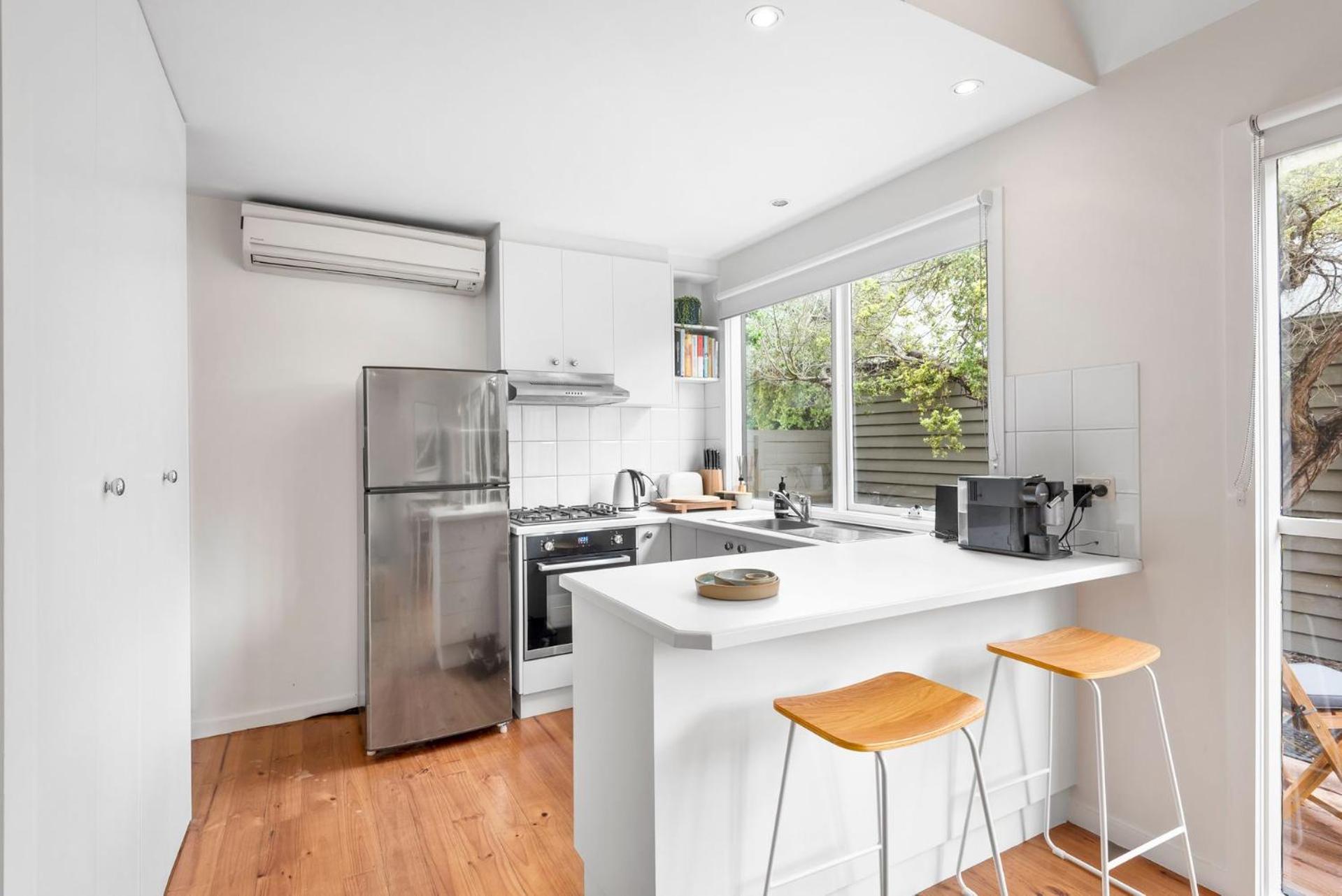 Lonsdale Villa 8