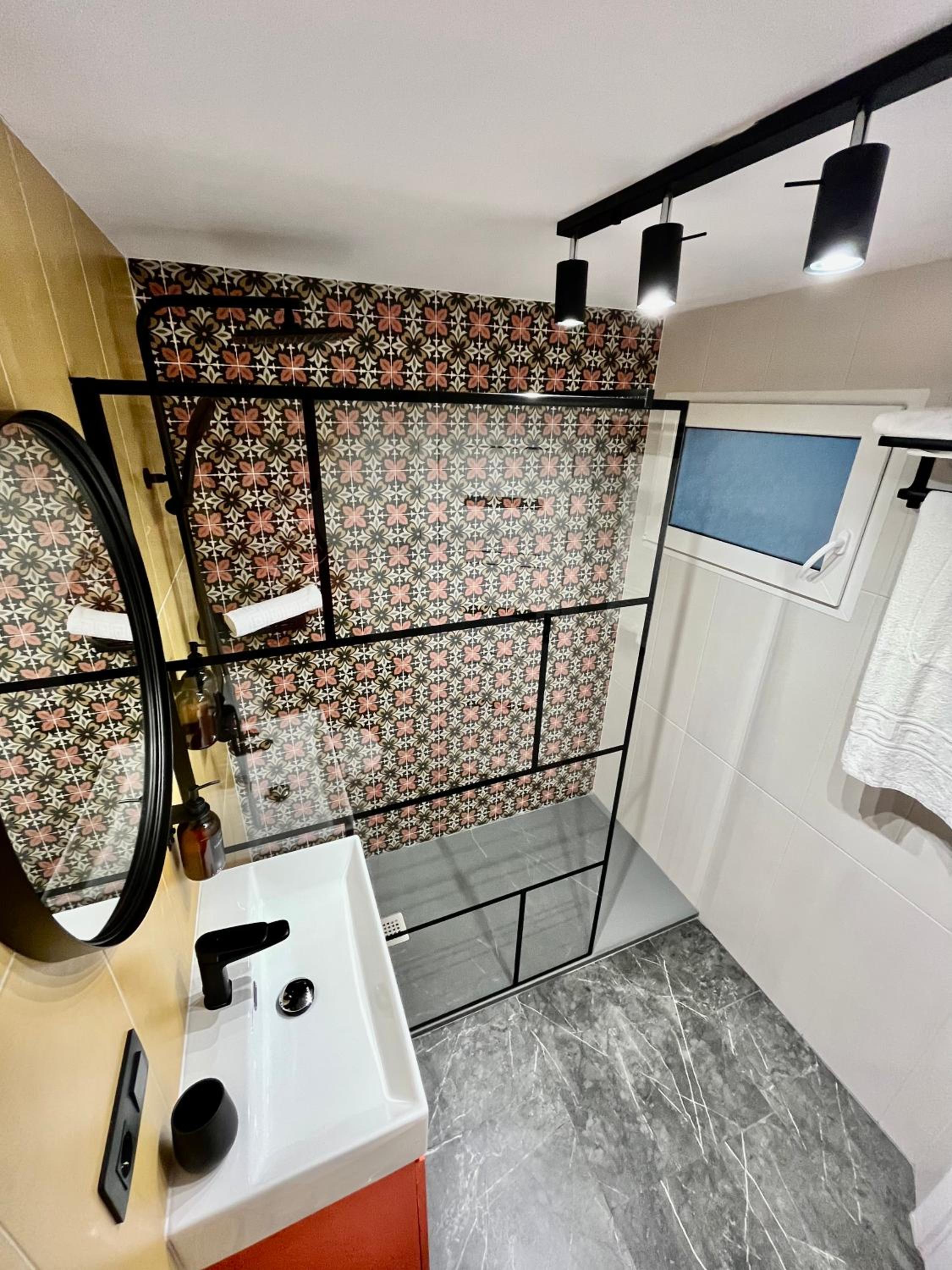Alicante Market Premium Suites
