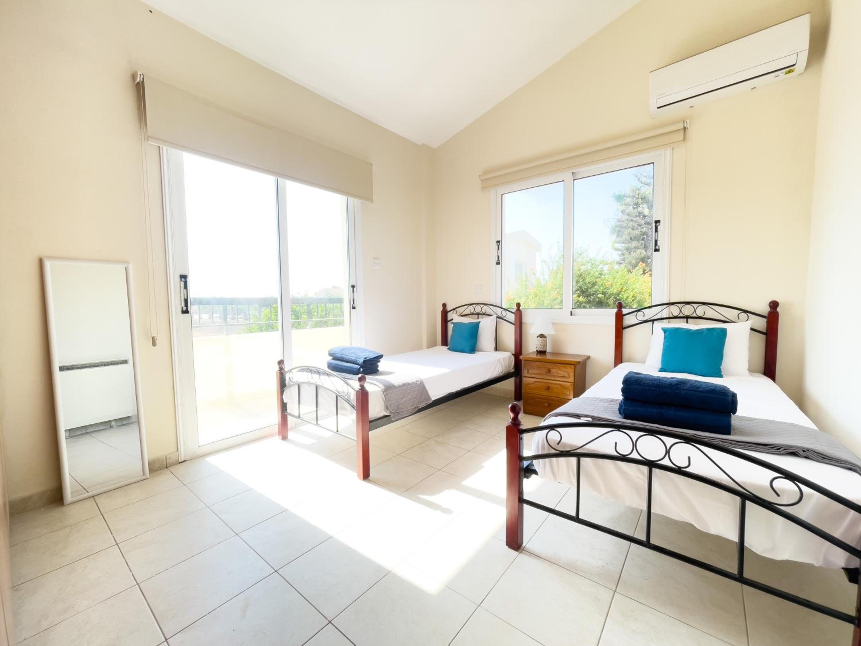 Sunset Pearl Holiday Villa