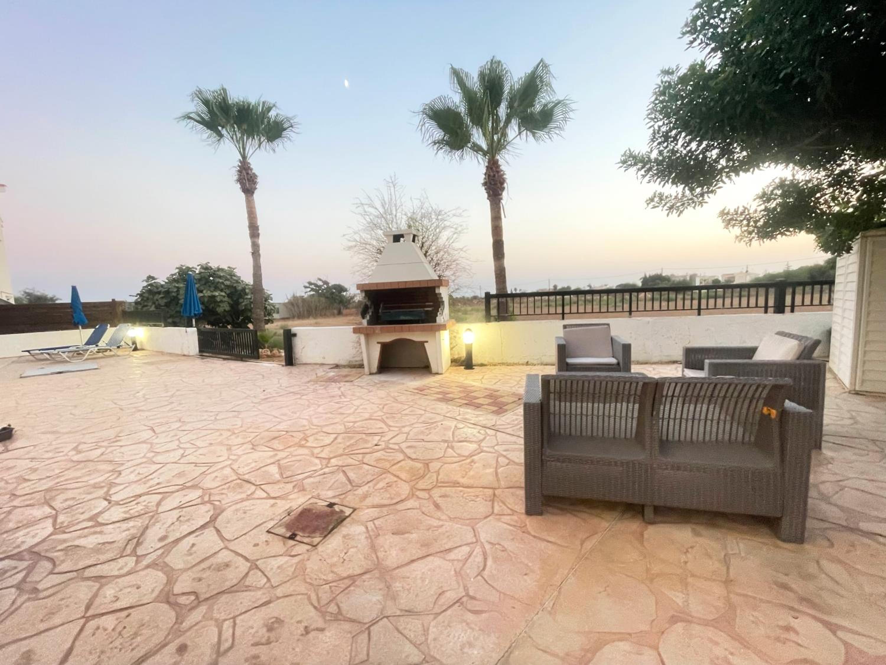 Sunset Pearl Holiday Villa