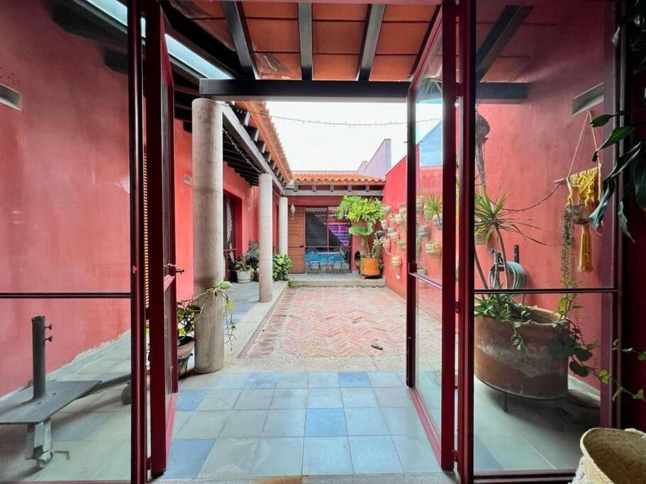 Casa Jacarandas