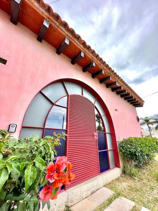 Casa Jacarandas