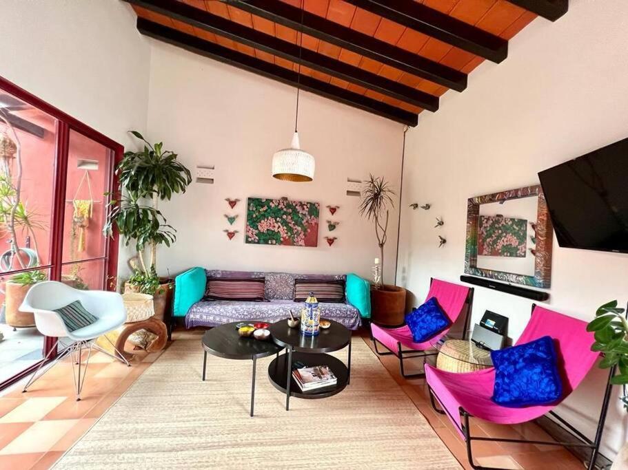 Casa Jacarandas