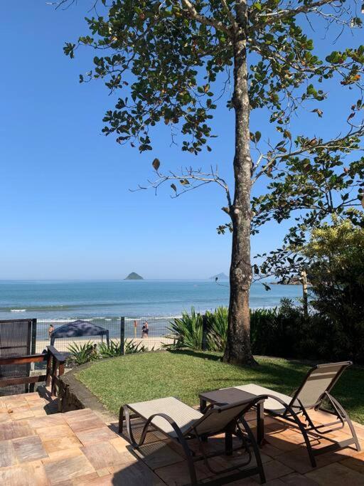 Casa Deliciosa em Condo c/ Piscina Frente ao Mar