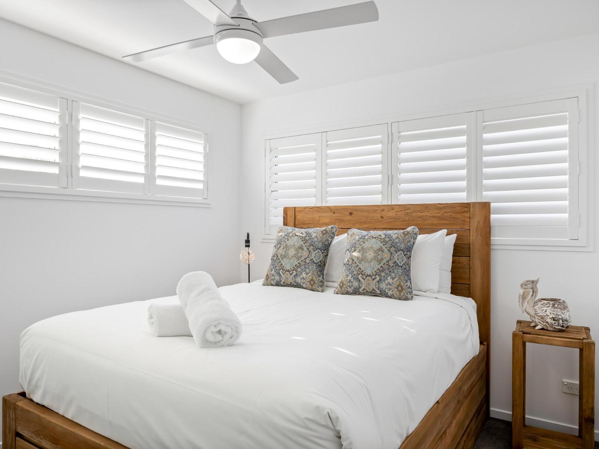 Beach City 3 Bedroom Modern Townhouse