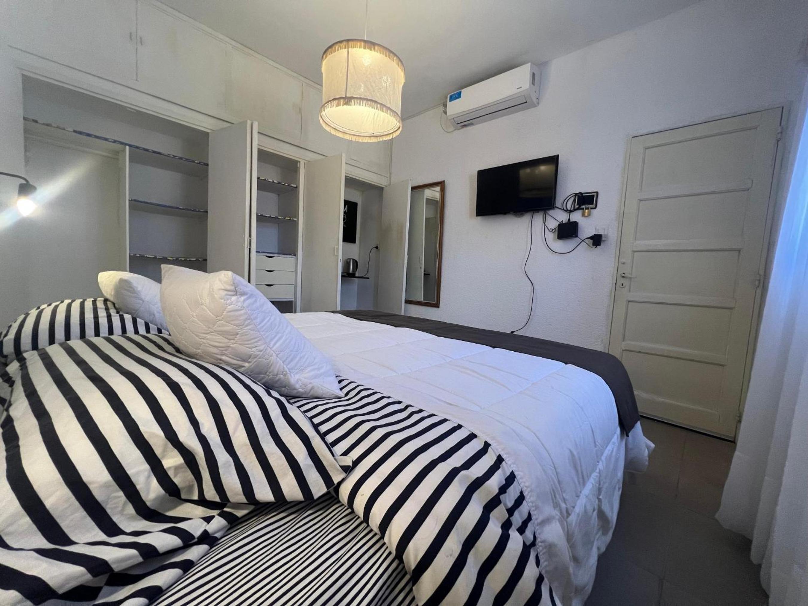 Quiet, Central Apartment To Feel Good - www_el-rincon_rentals