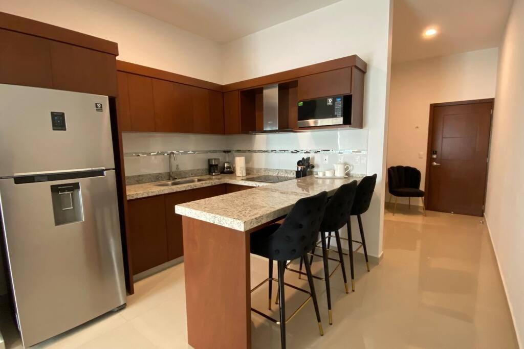Bni Condos