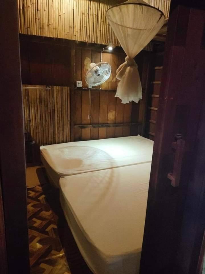 ST 63 Home Stay & Tour Kampong Khleang
