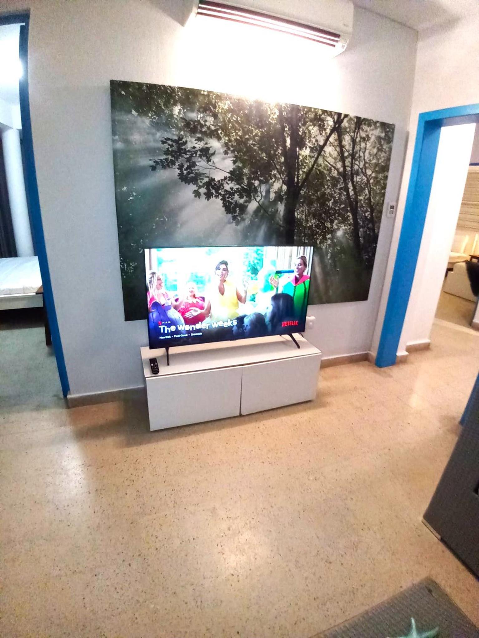 4BR Walk to Condado Beach Wifi & Parking view 3