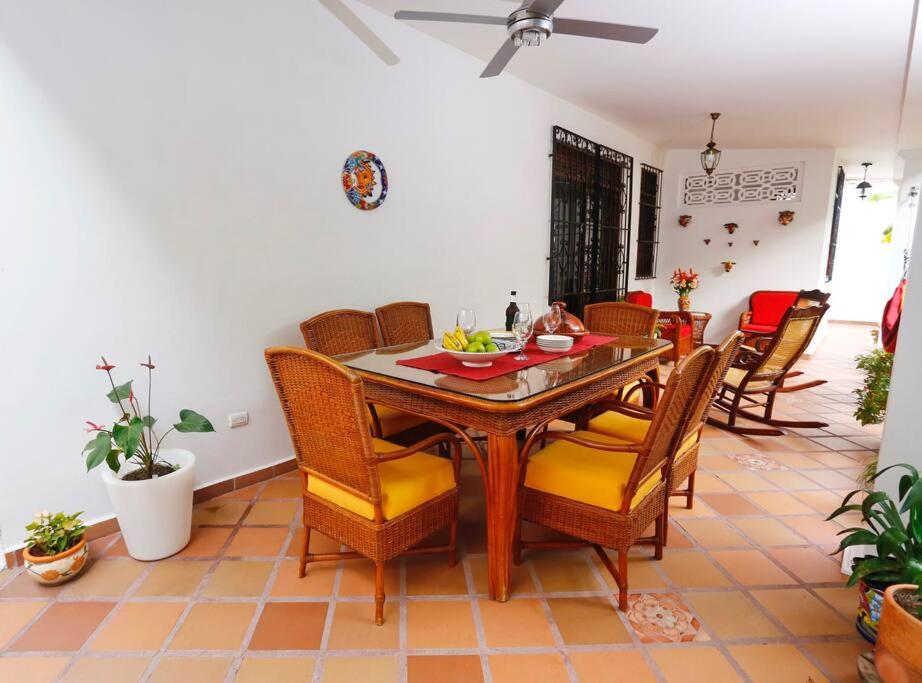 Casa Blanca María Barranquilla - Authentic republican house
