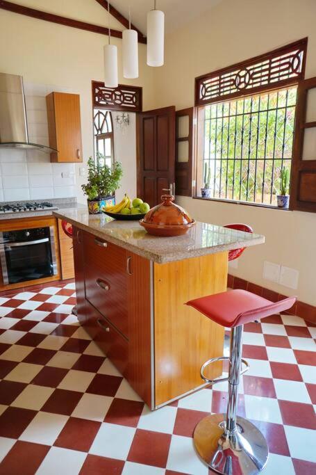 Casa Blanca María Barranquilla - Authentic republican house