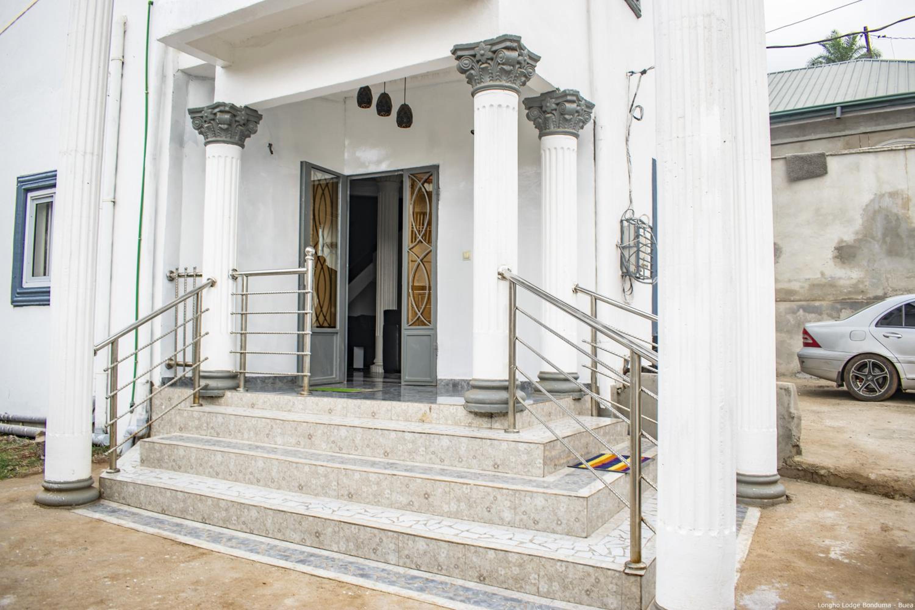 Longho Lodge Bundoma - Buea