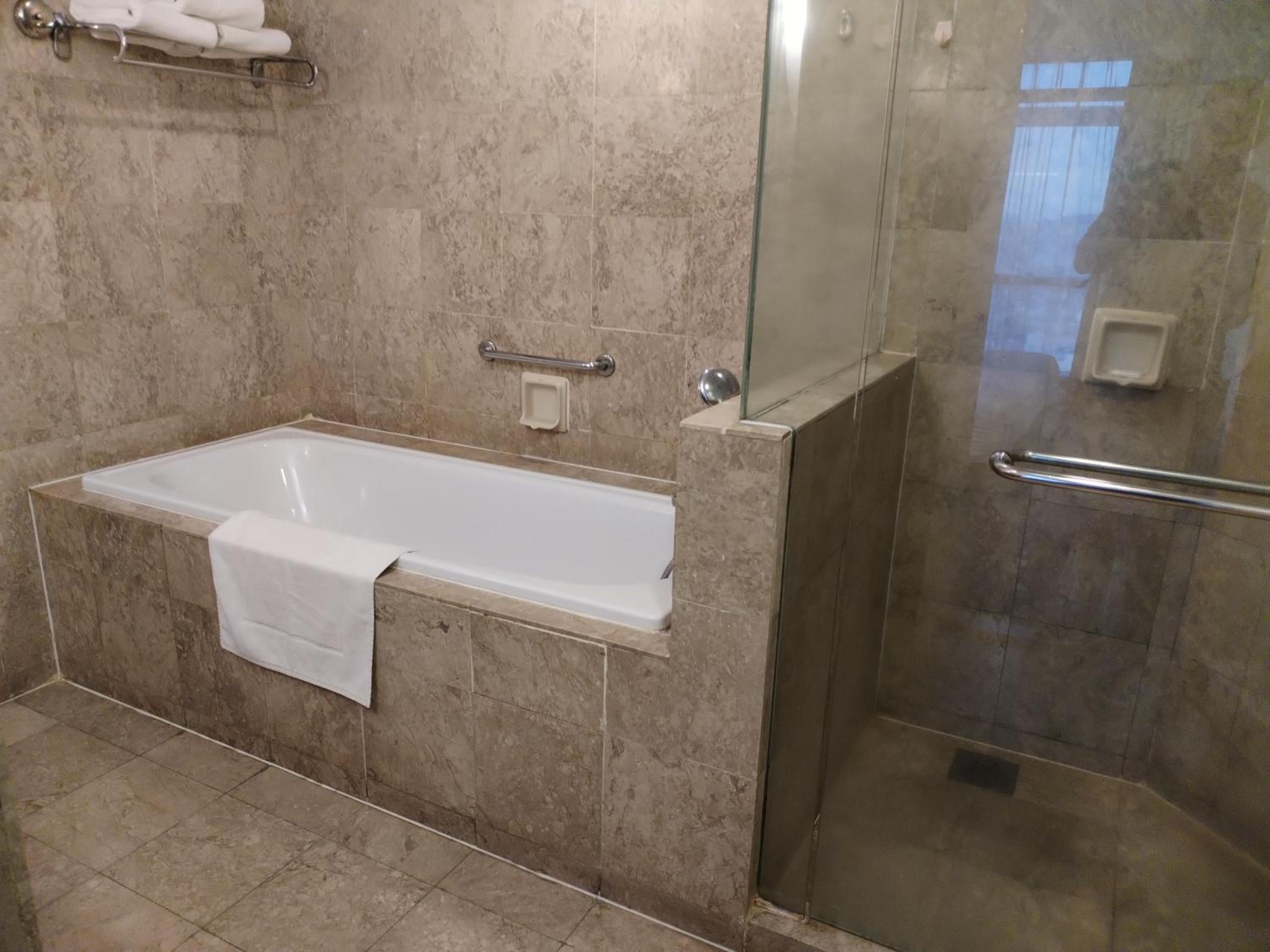 KL Premier Suites AT Times Square