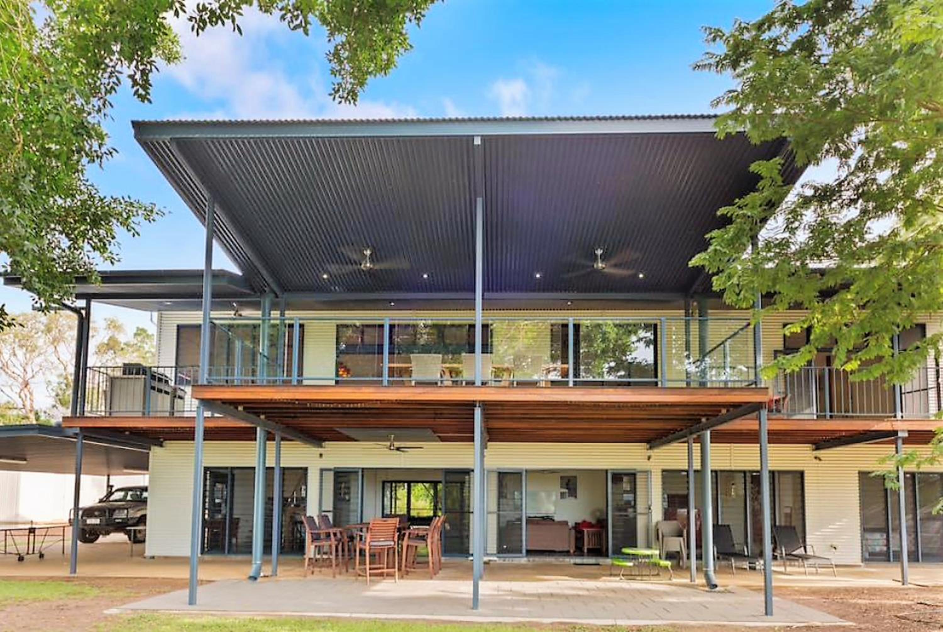 Golden Sands Retreat Beach House