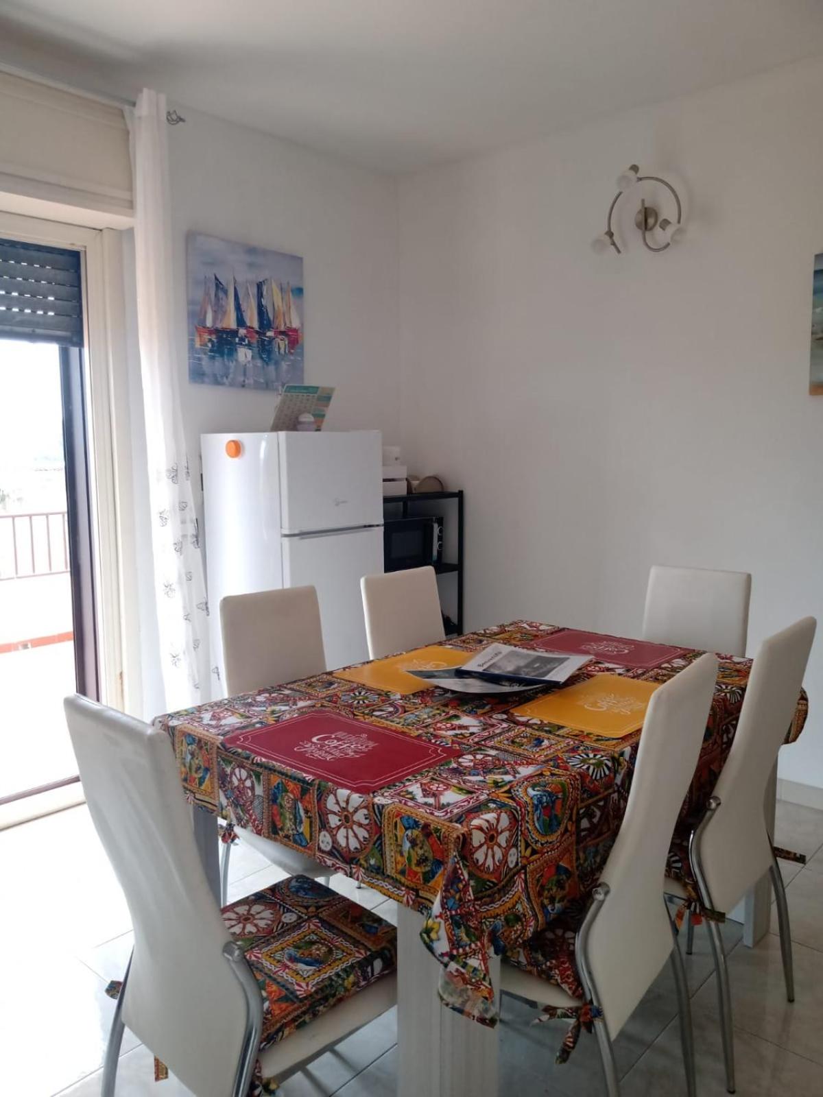 Falcon House photo 4