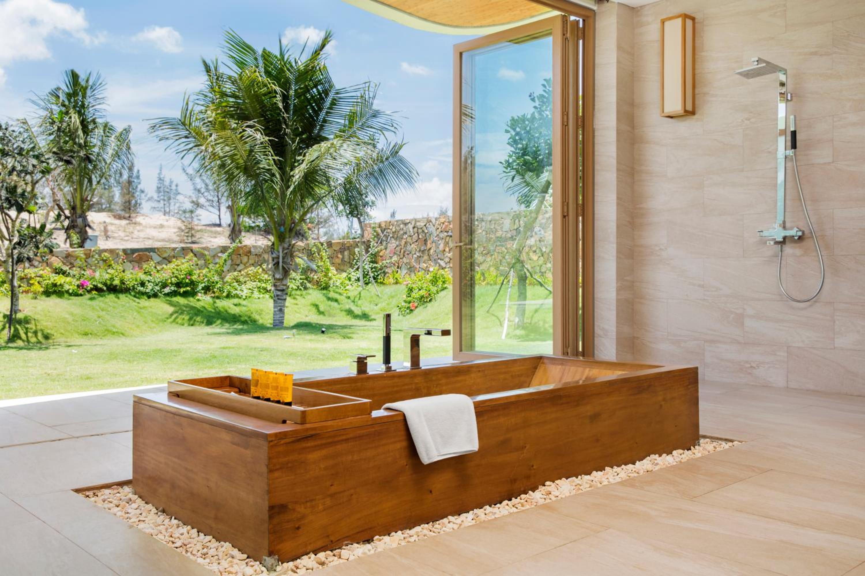FLC Luxury Resort Quy Nhon