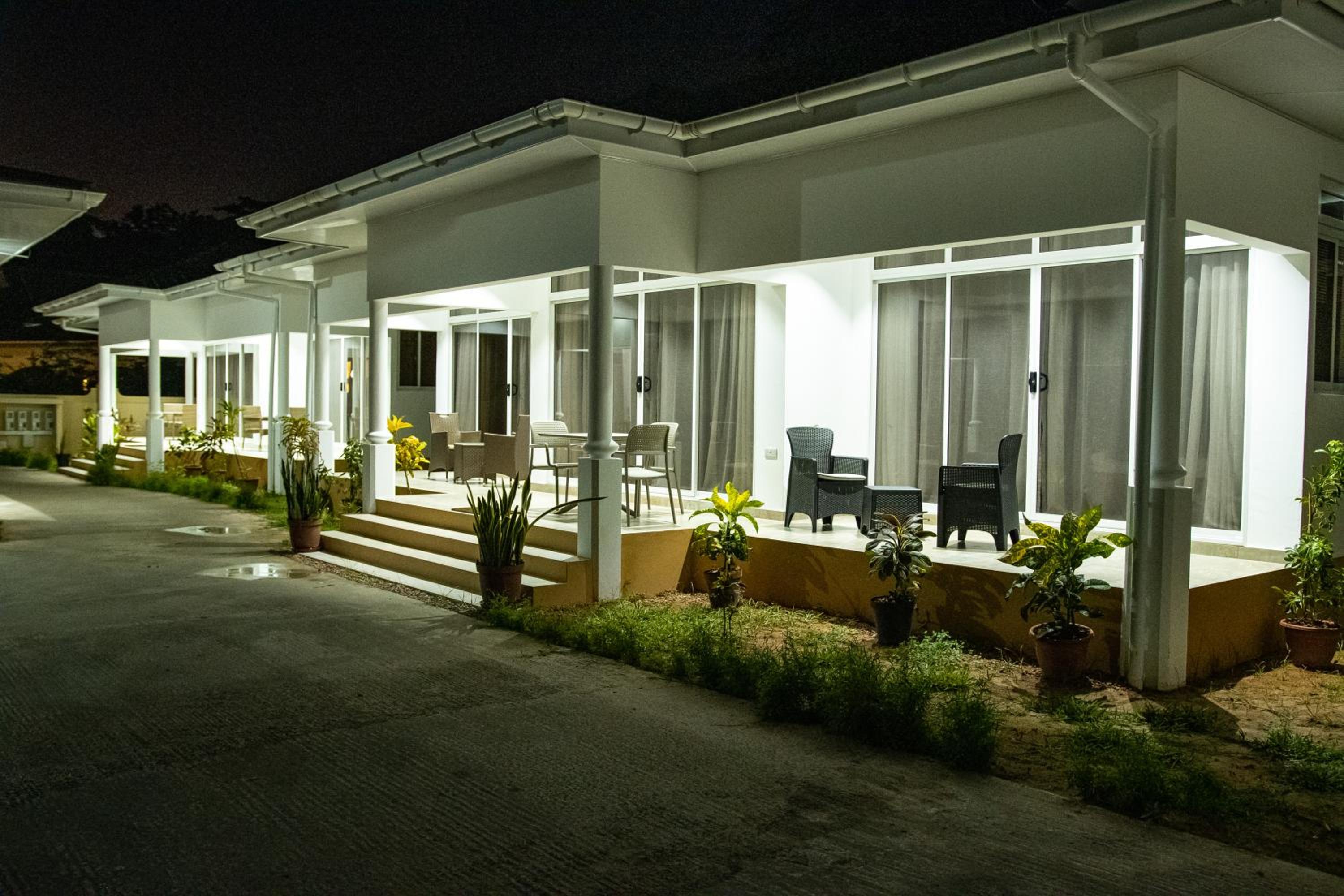 Macmillan's Holiday Villas