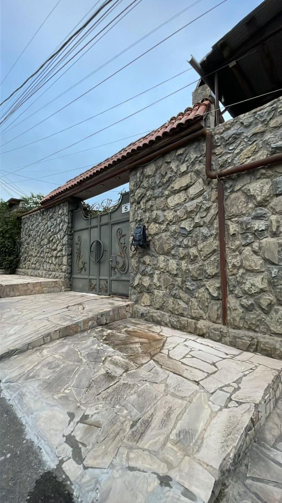 Cosy Apart House with view