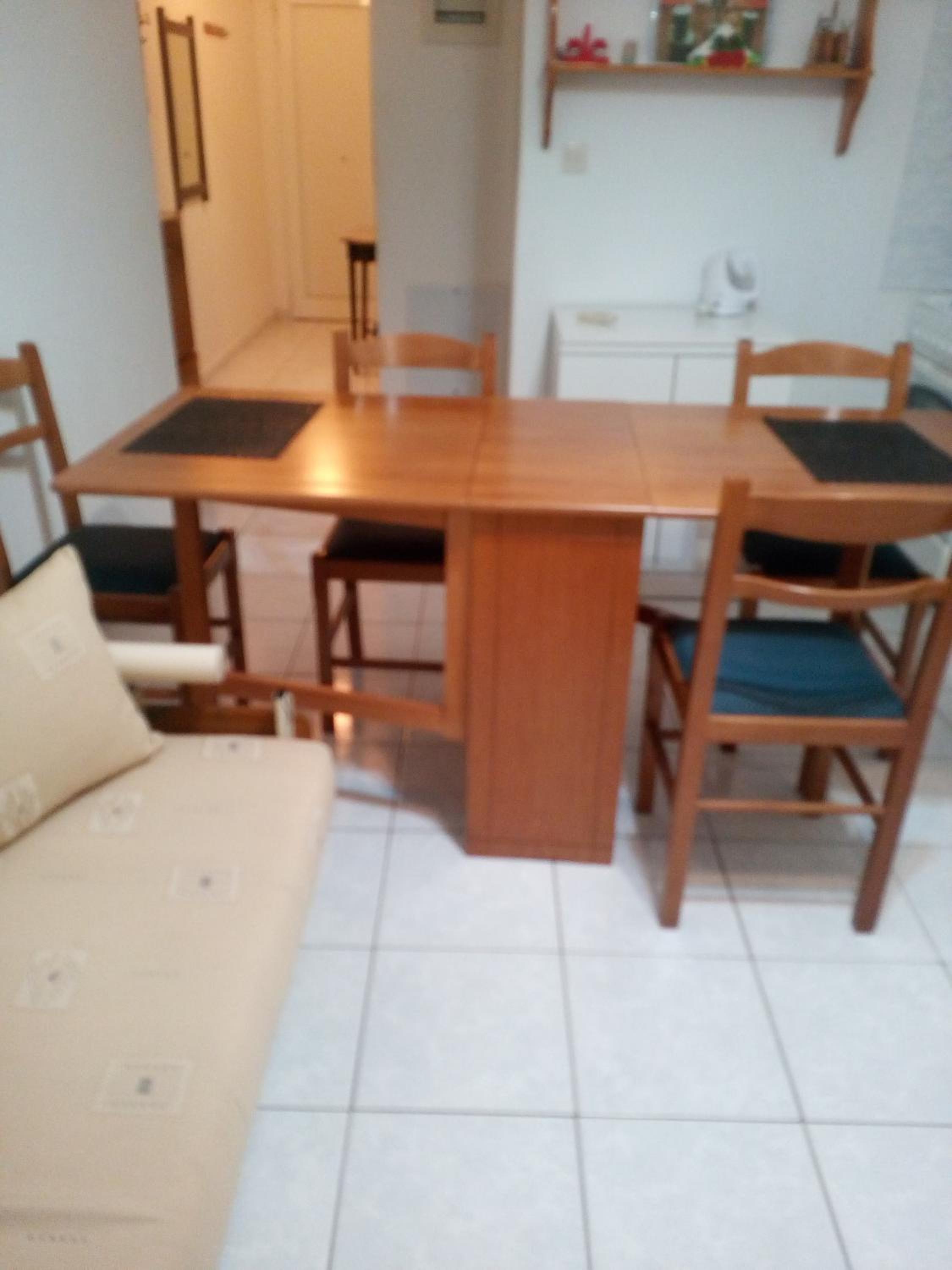 Delasera House