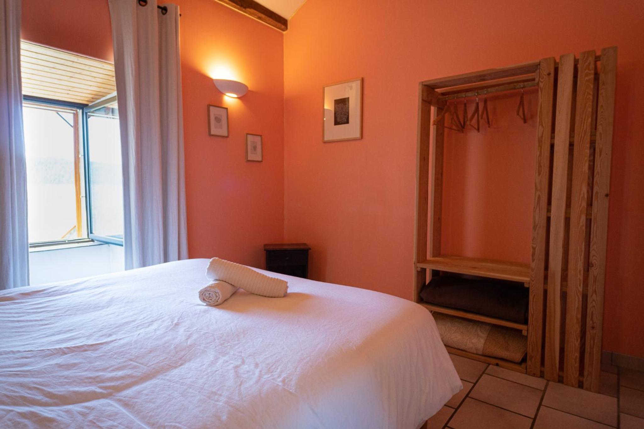 Lou Rey Éco Hameau - Gîte, Chambre d'Hôtes & Table d'Hôtes view 4