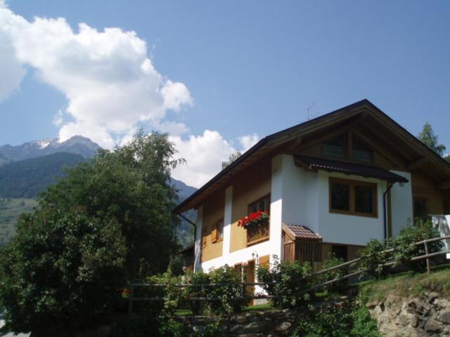 BAITA CUCOL: APPARTAMENTO CON GIARDINO PRIVATO