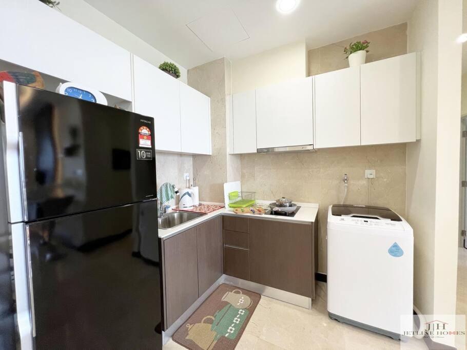 Unique Seaview Cozy Stay 2 bedroom / High Floor photo 3