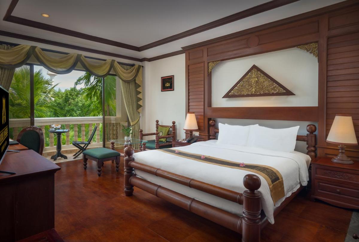 THE PRIVILEGE FLOOR by Borei Angkor 15
