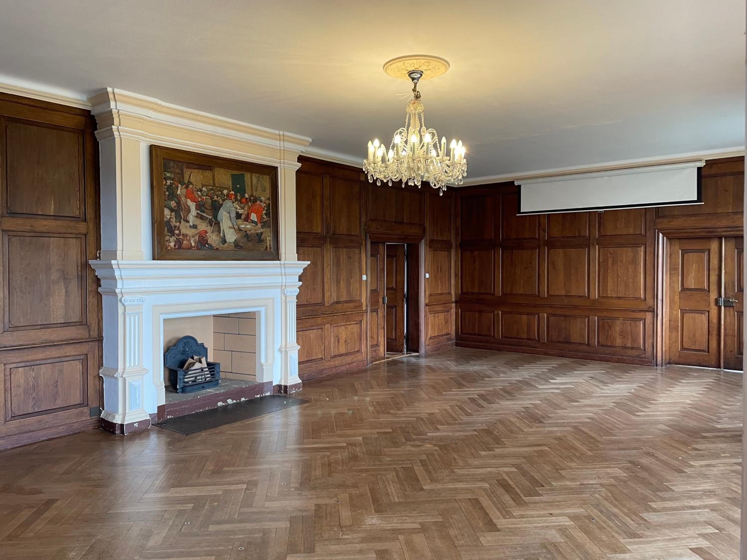 banquet hall