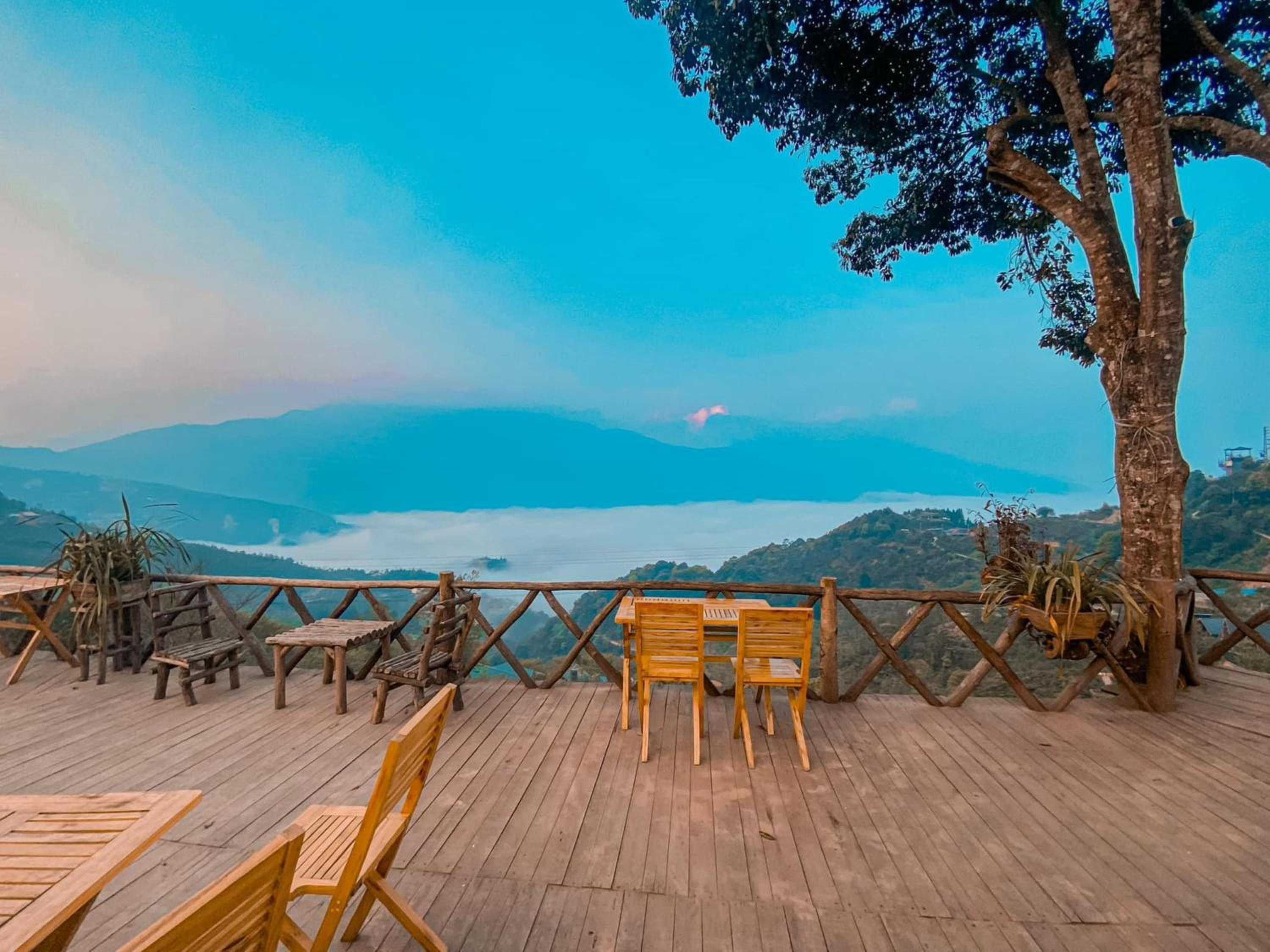 Lù Homestay Tà Xùa view 3