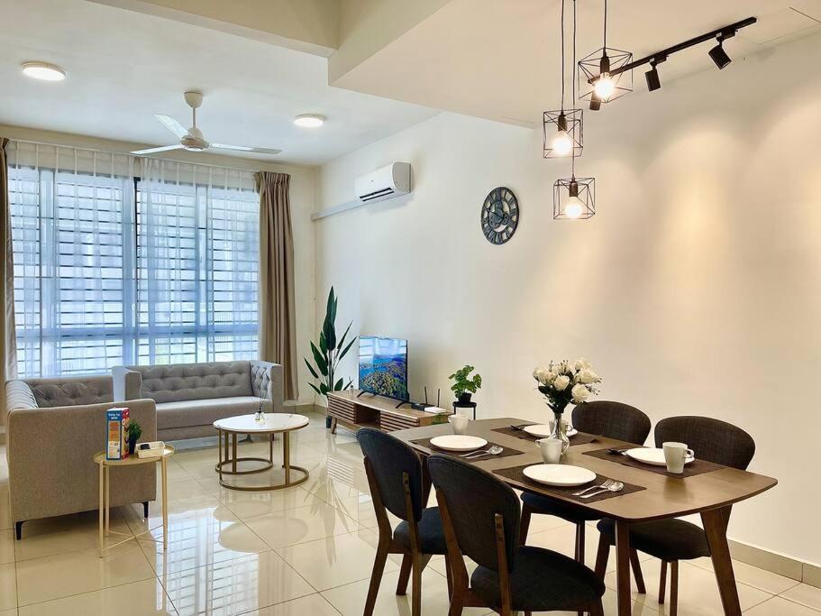 Harmonia Villa by Antlerzone photo 3