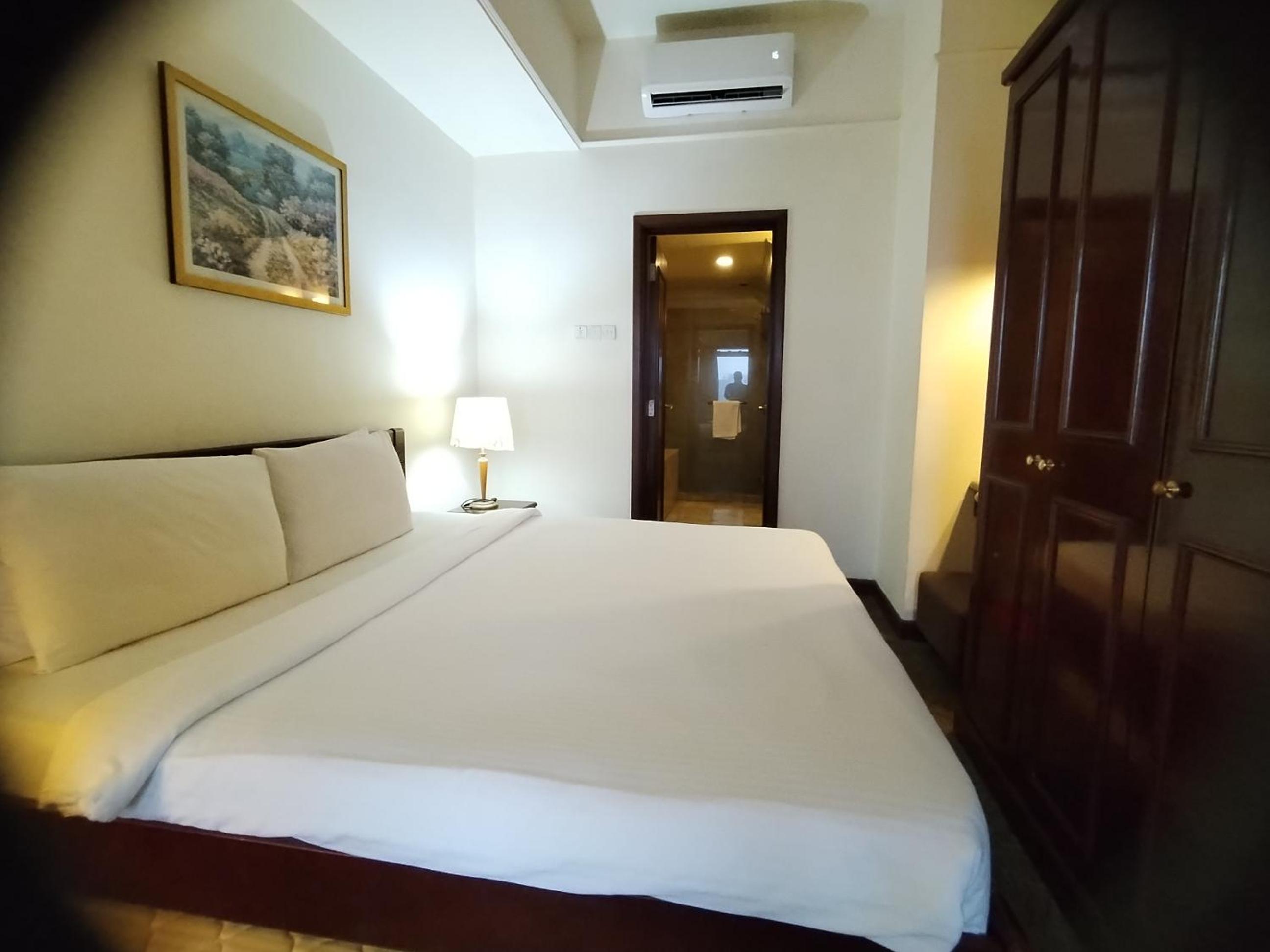 KL Premier Suites AT Times Square