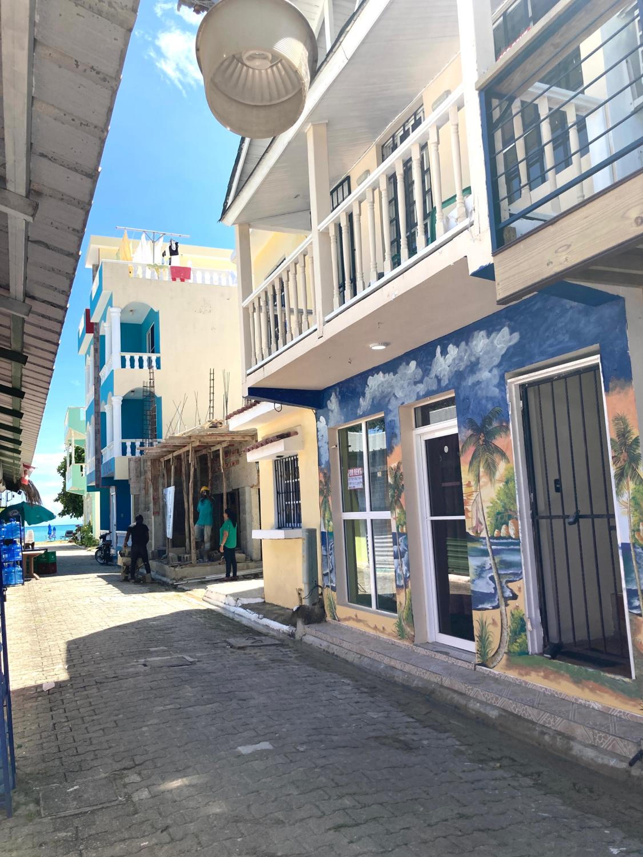 Oceanview apt 2 in Secured Village El Pueblito