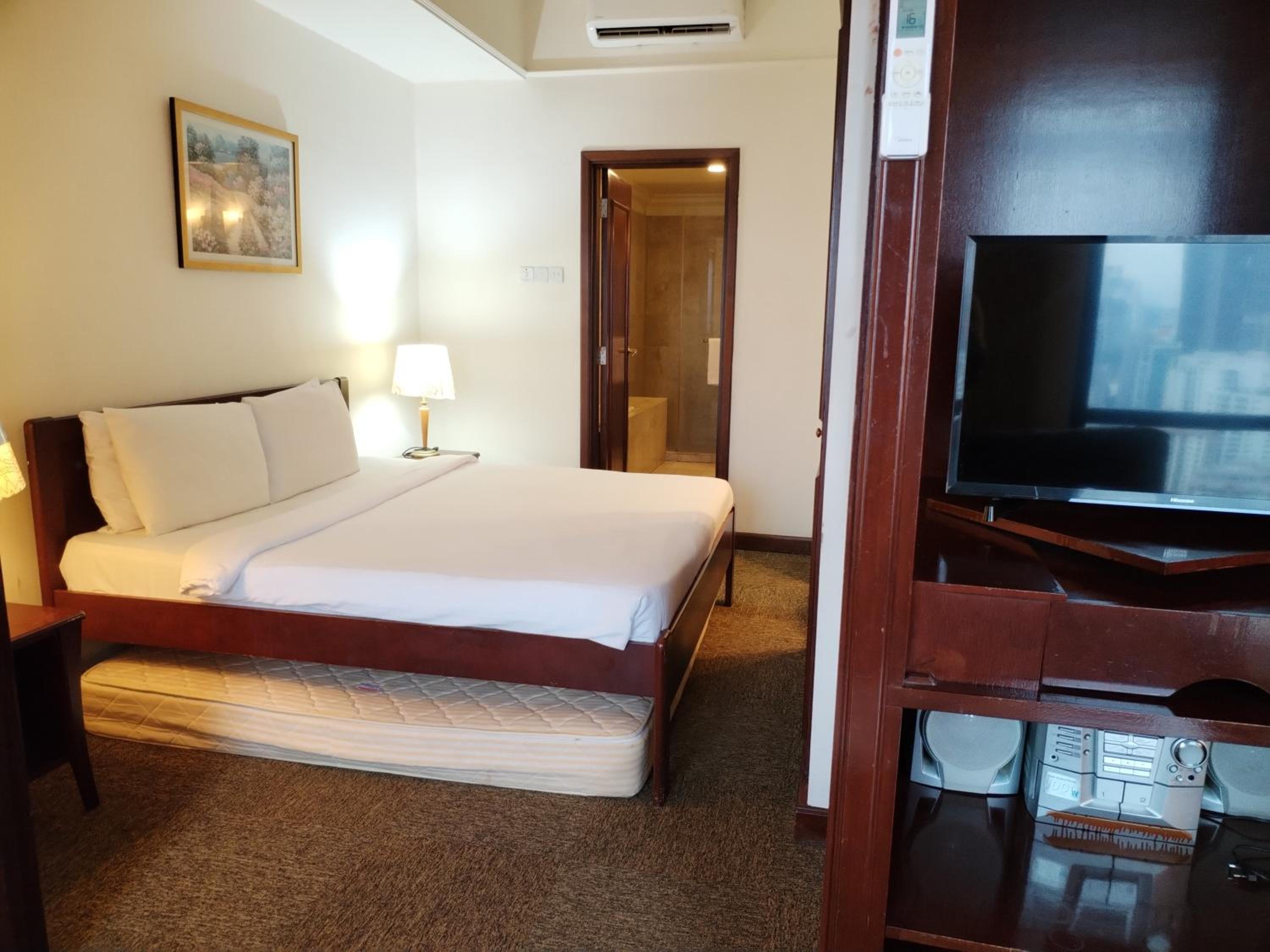 KL Premier Suites AT Times Square