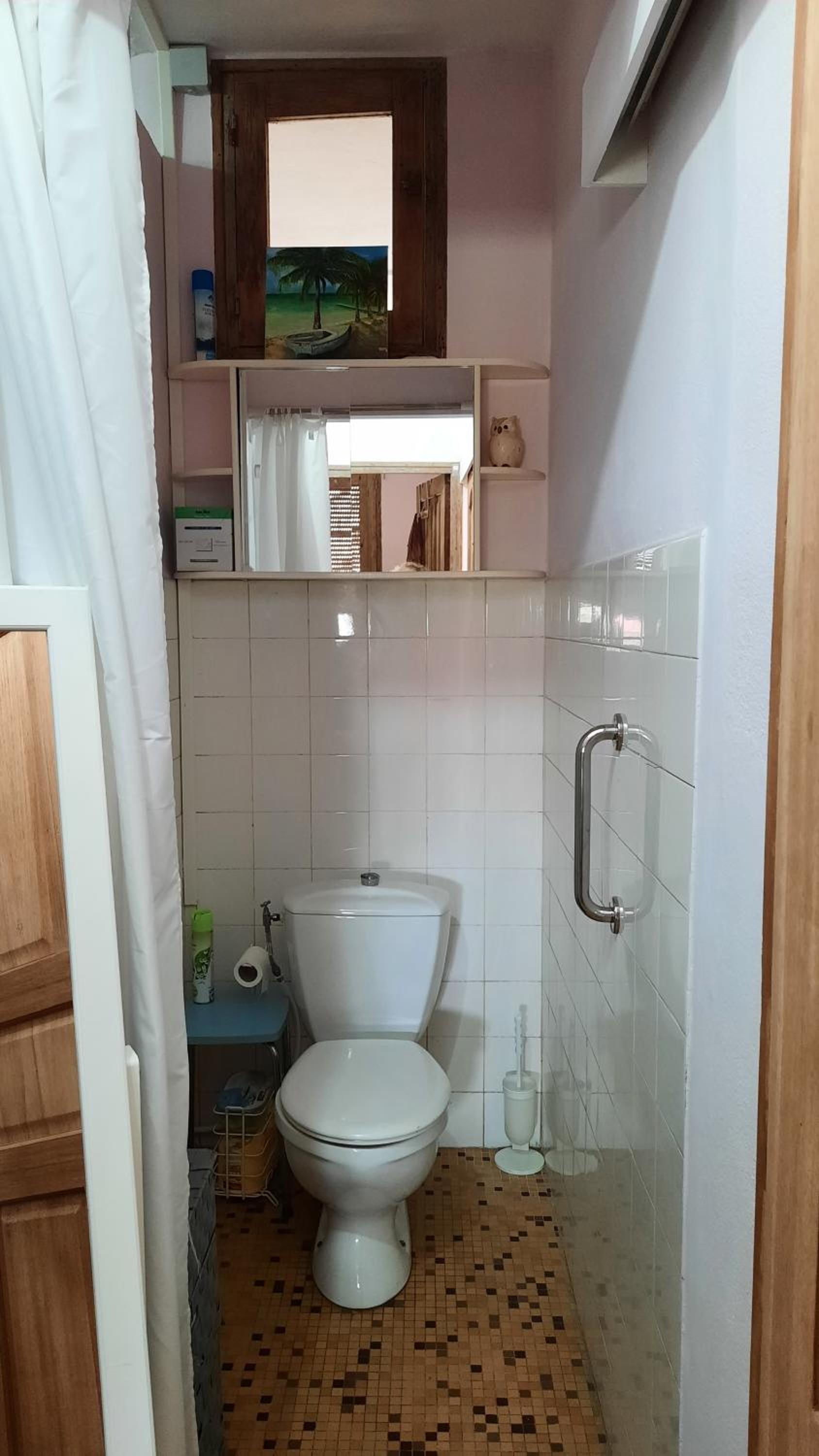 Photo 33