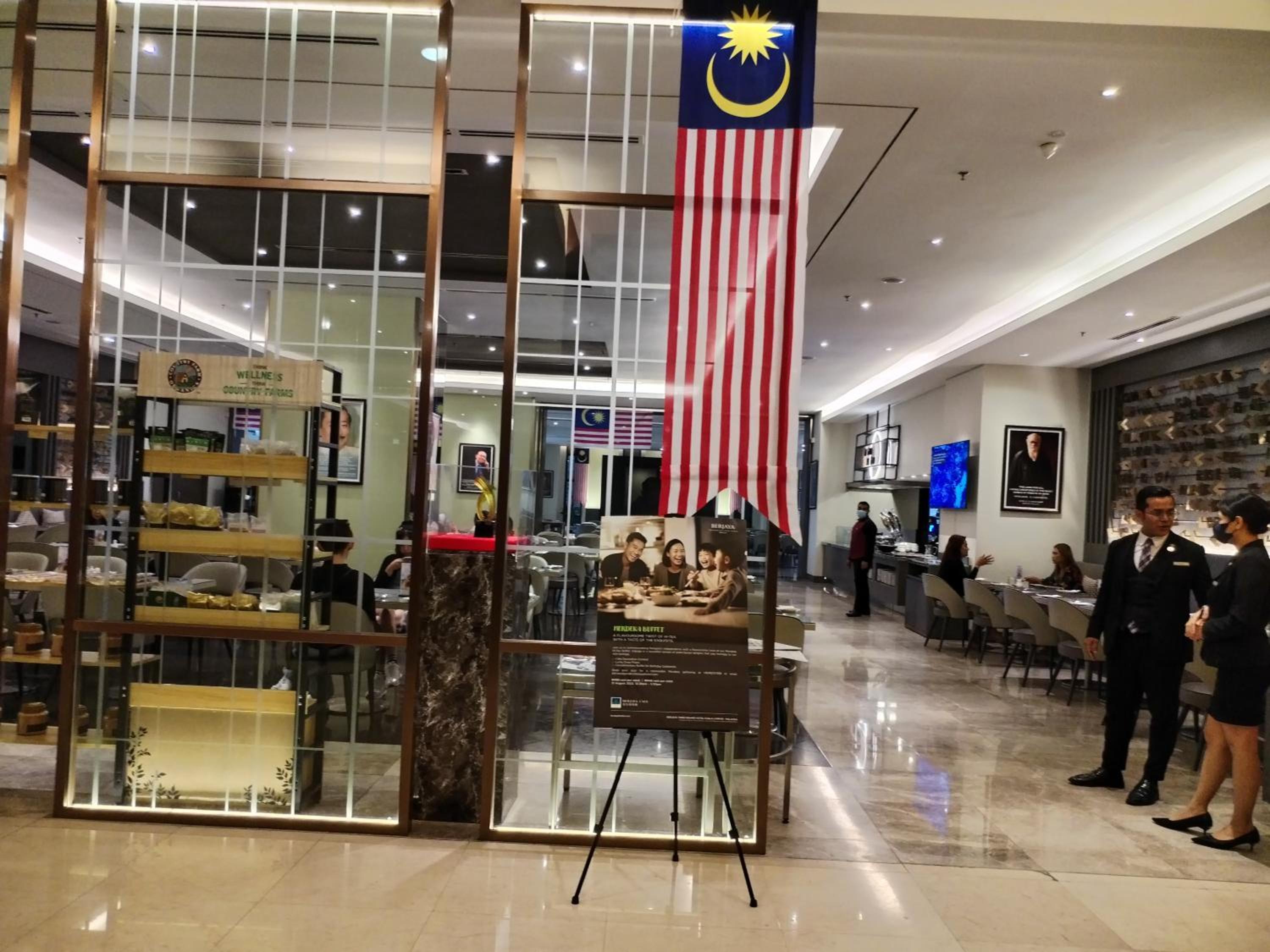 KL Premier Suites AT Times Square