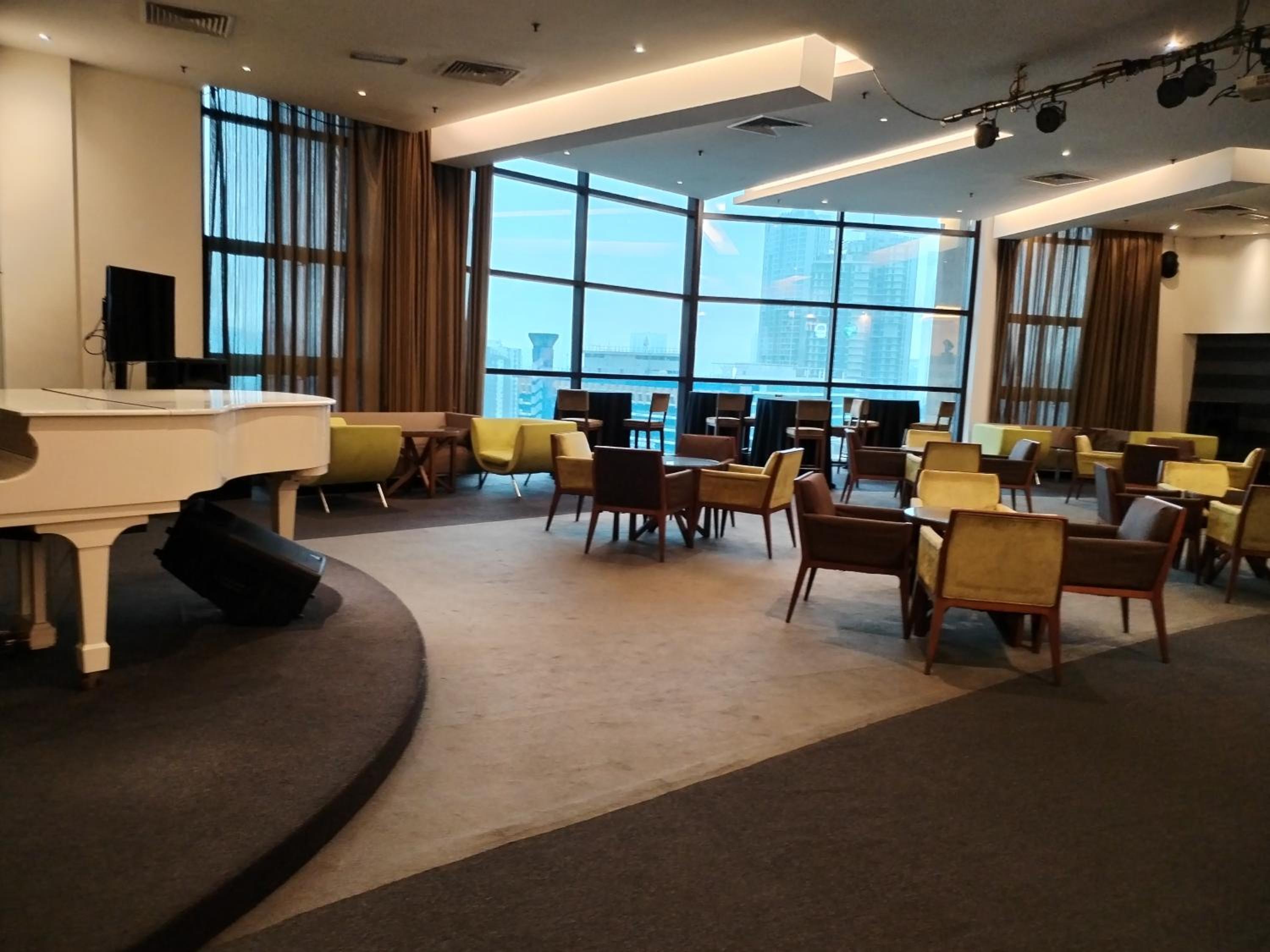 KL Premier Suites AT Times Square