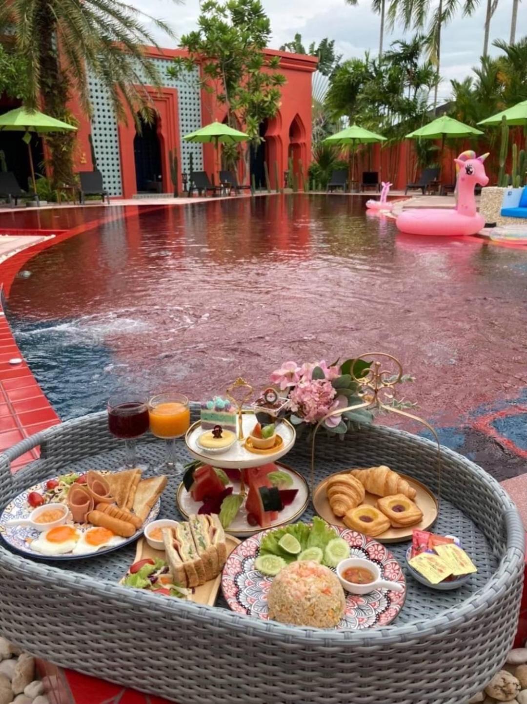 The Kiri Villas Resort