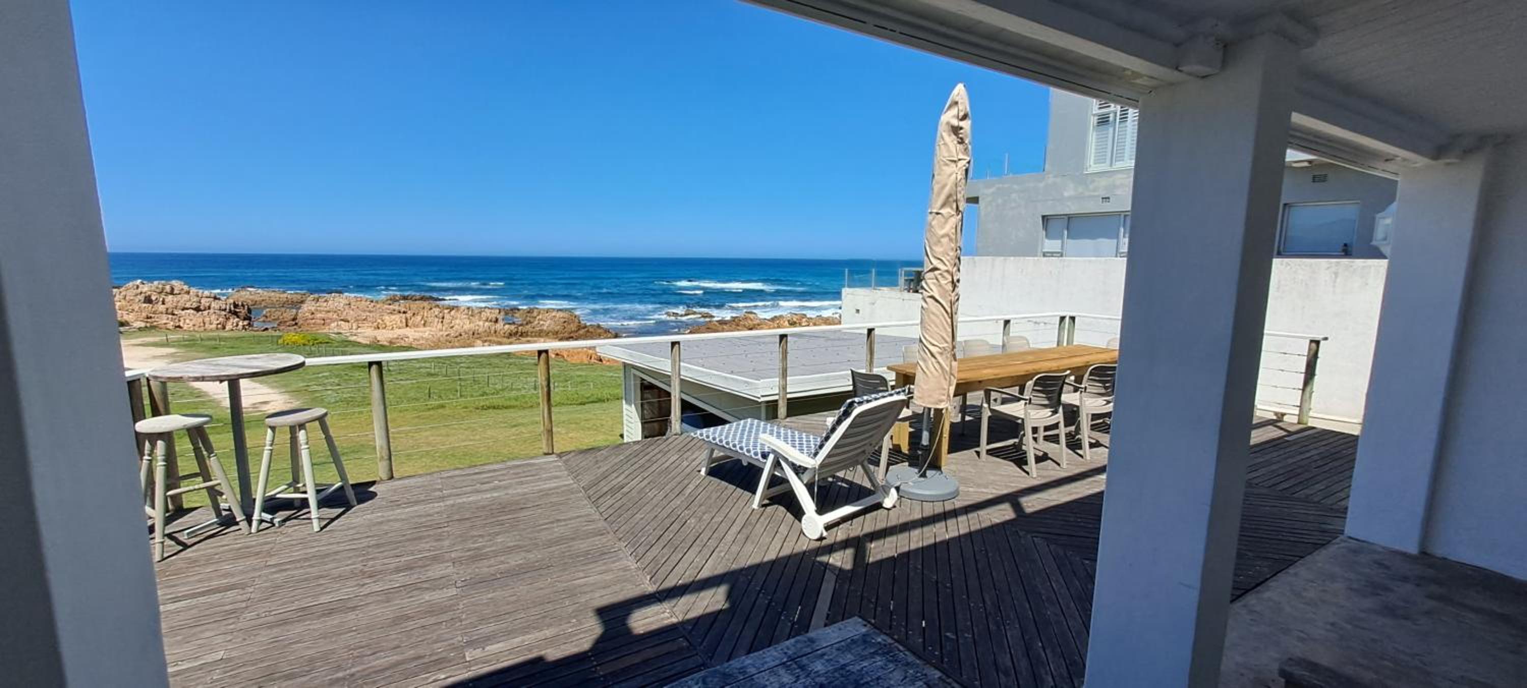 Sailaway Beach House