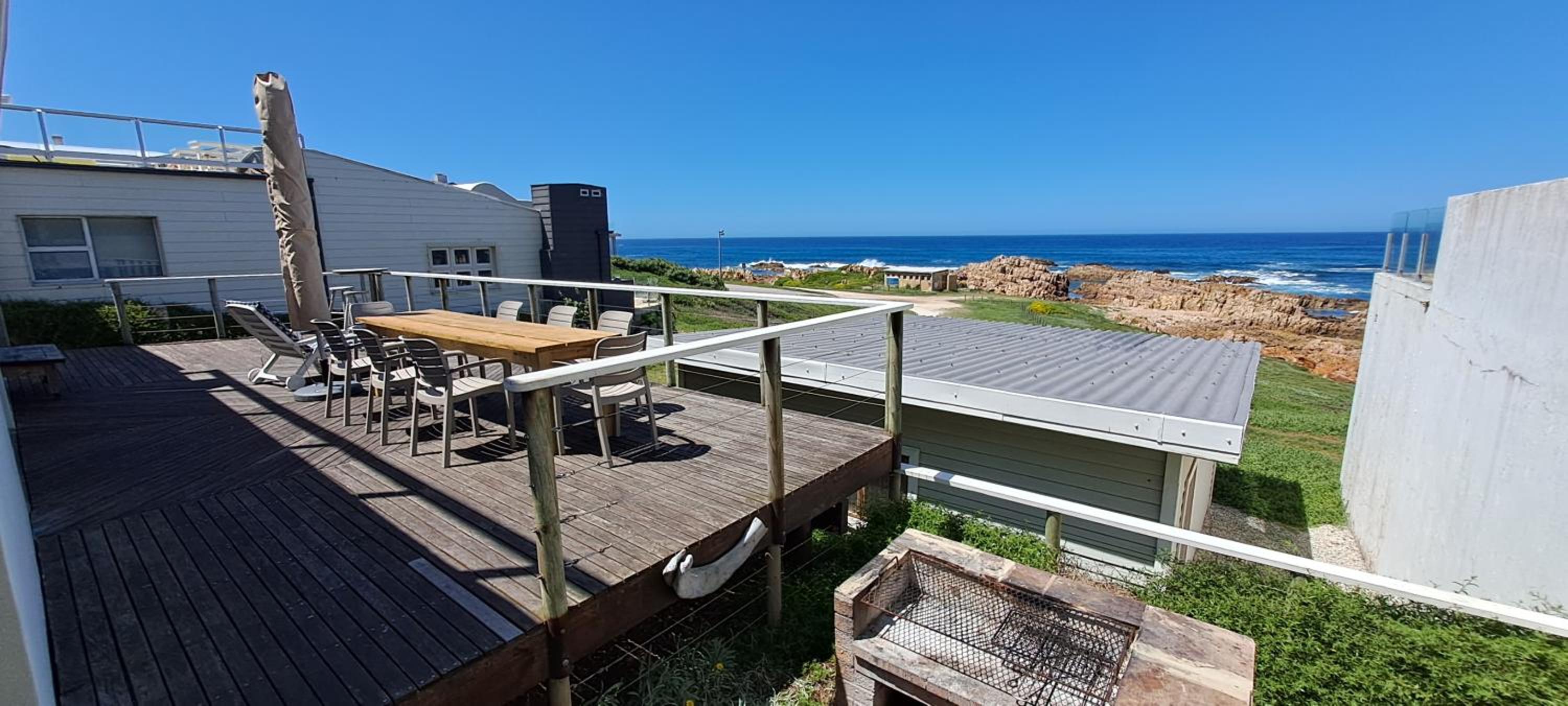 Sailaway Beach House