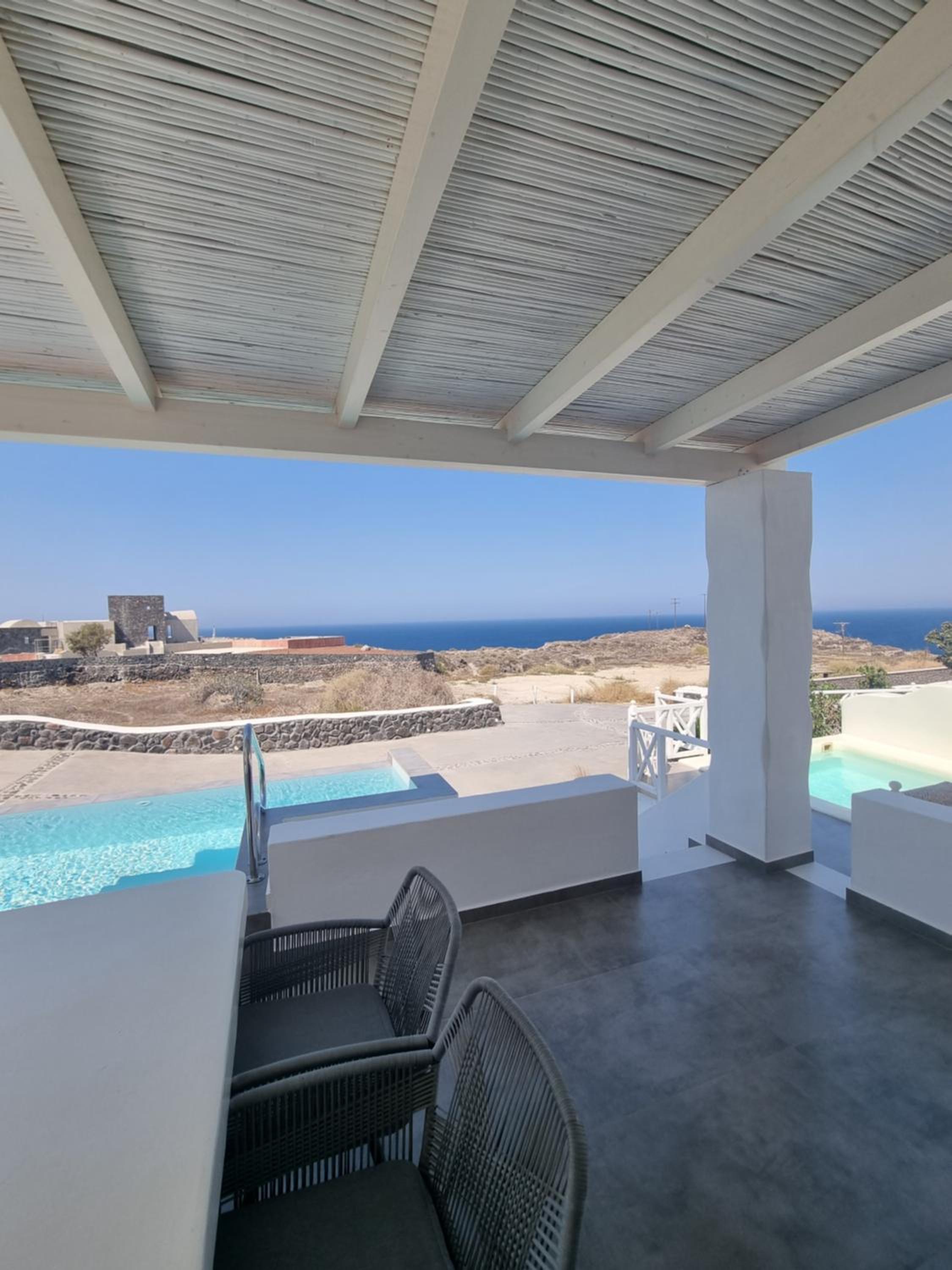 Oia Sunset Villas
