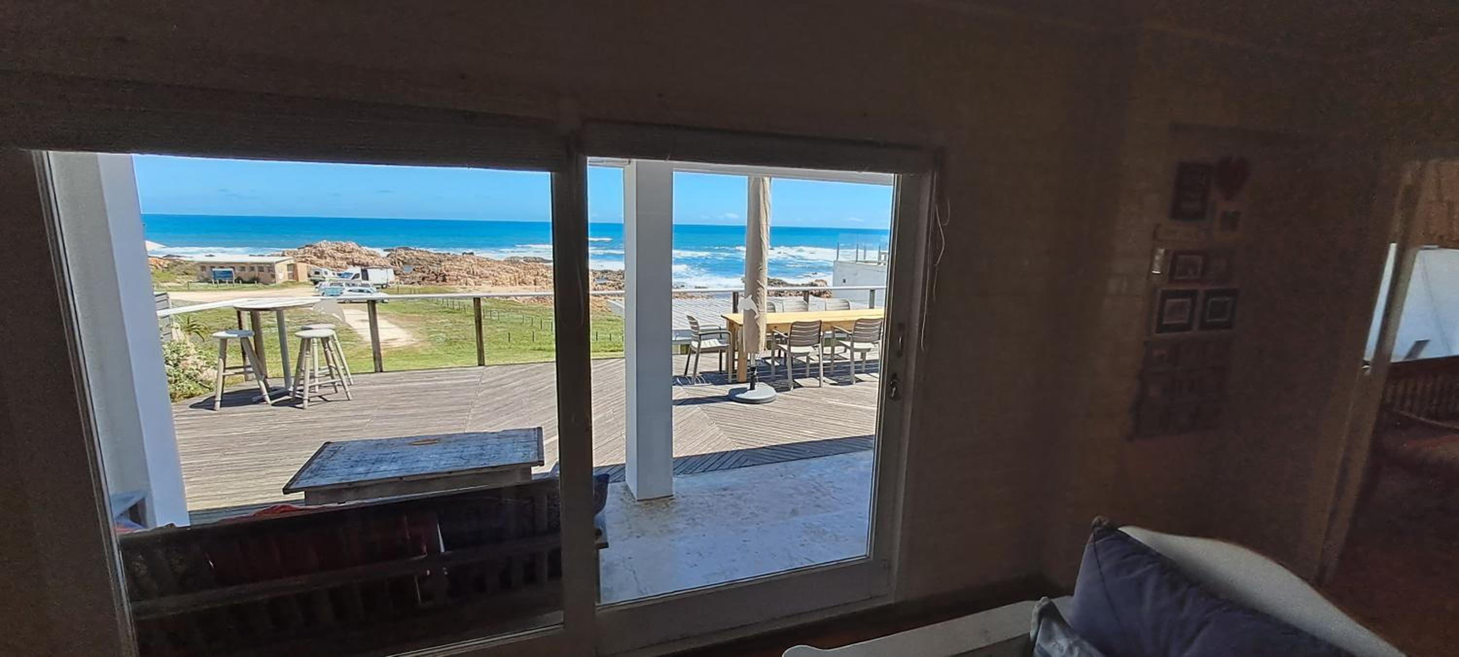Sailaway Beach House
