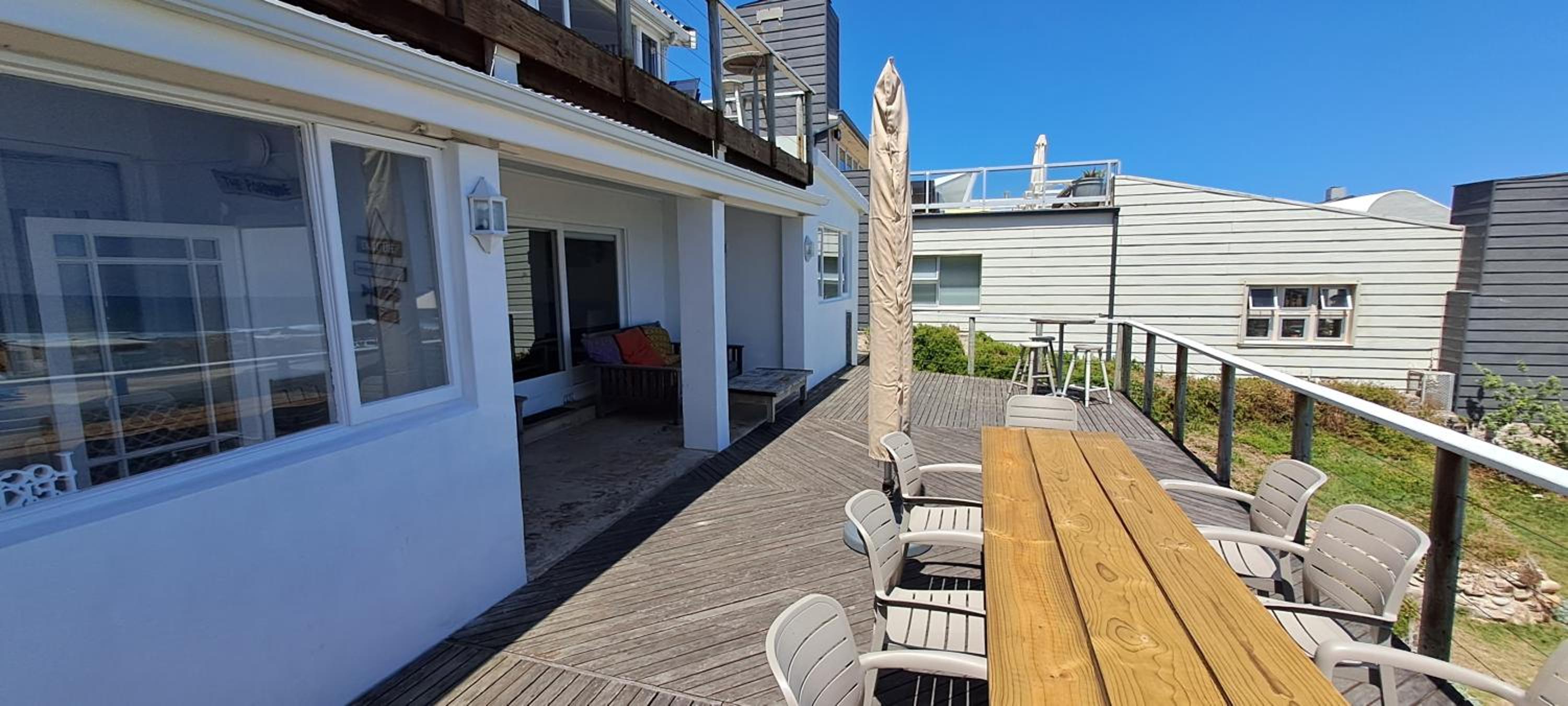 Sailaway Beach House