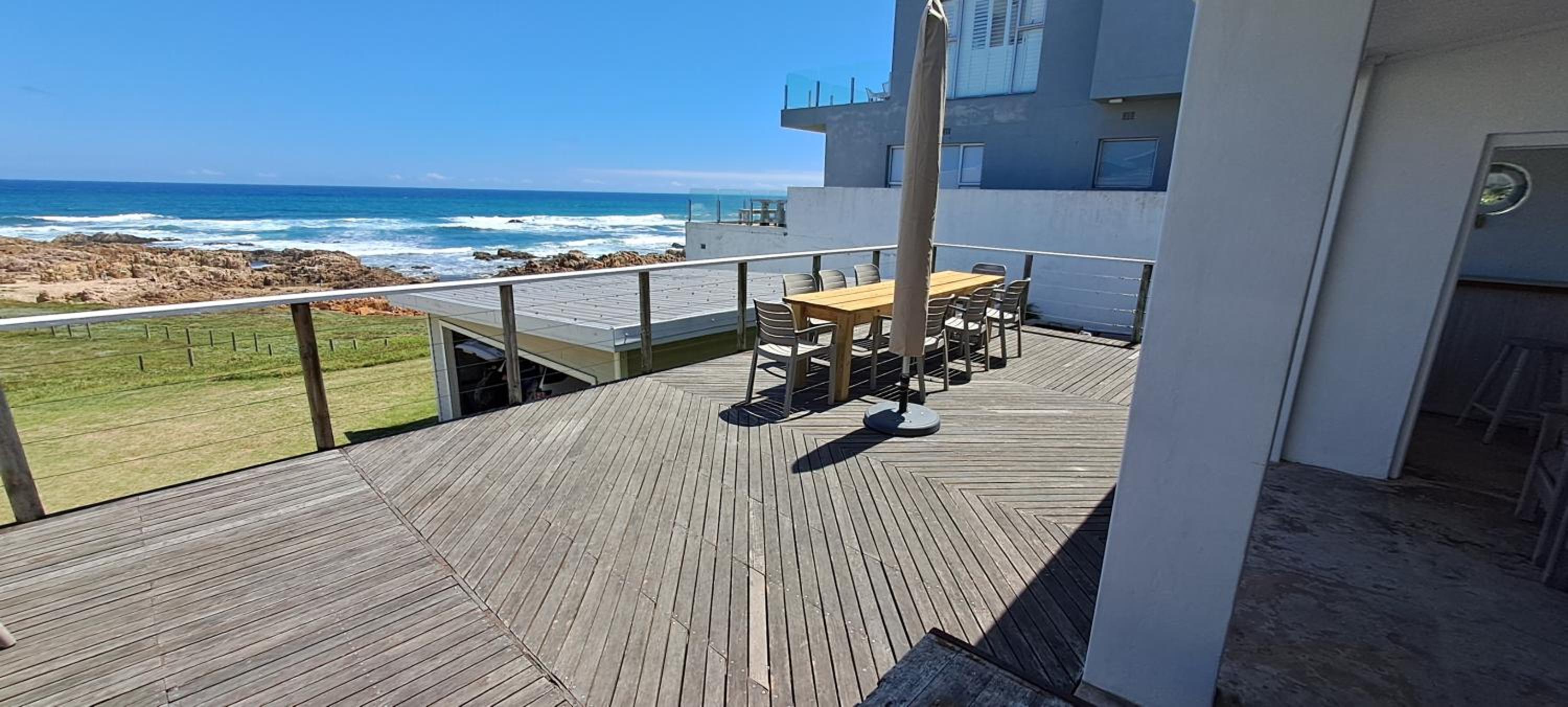 Sailaway Beach House