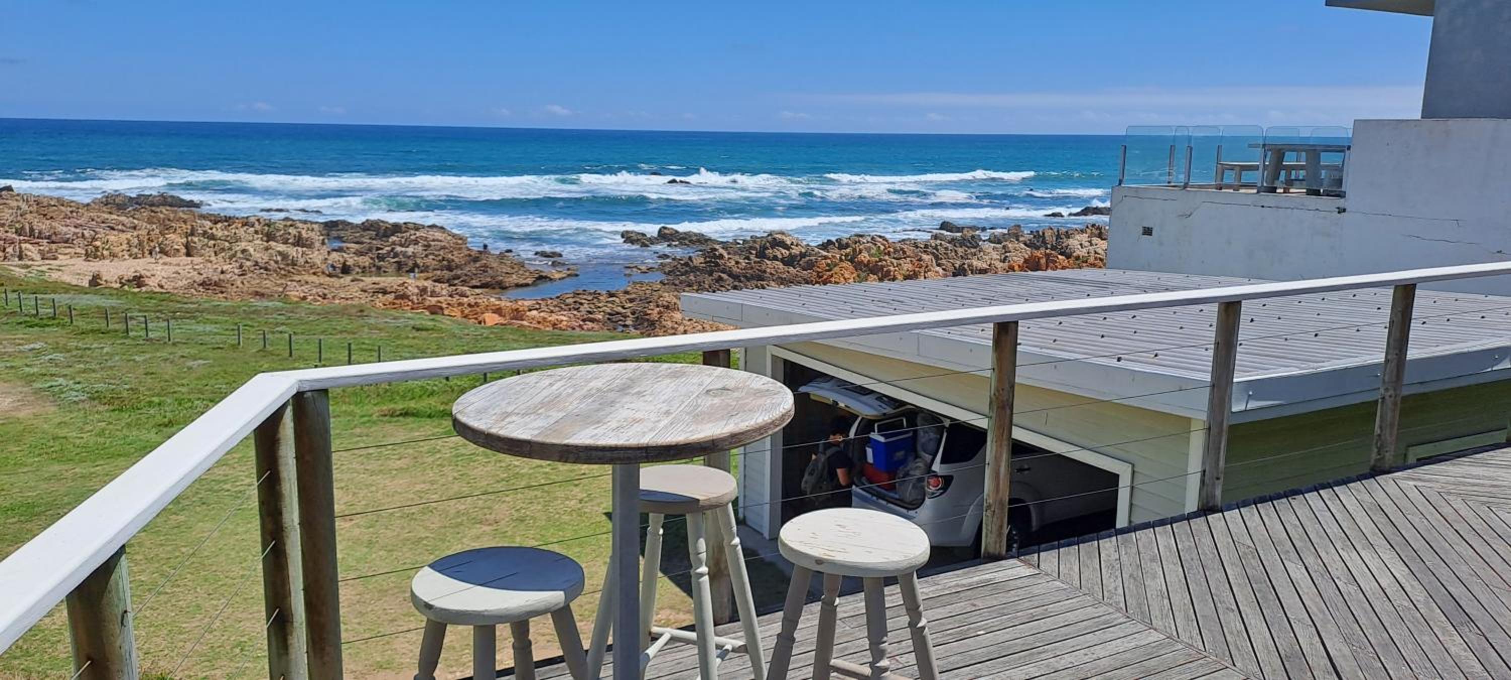 Sailaway Beach House