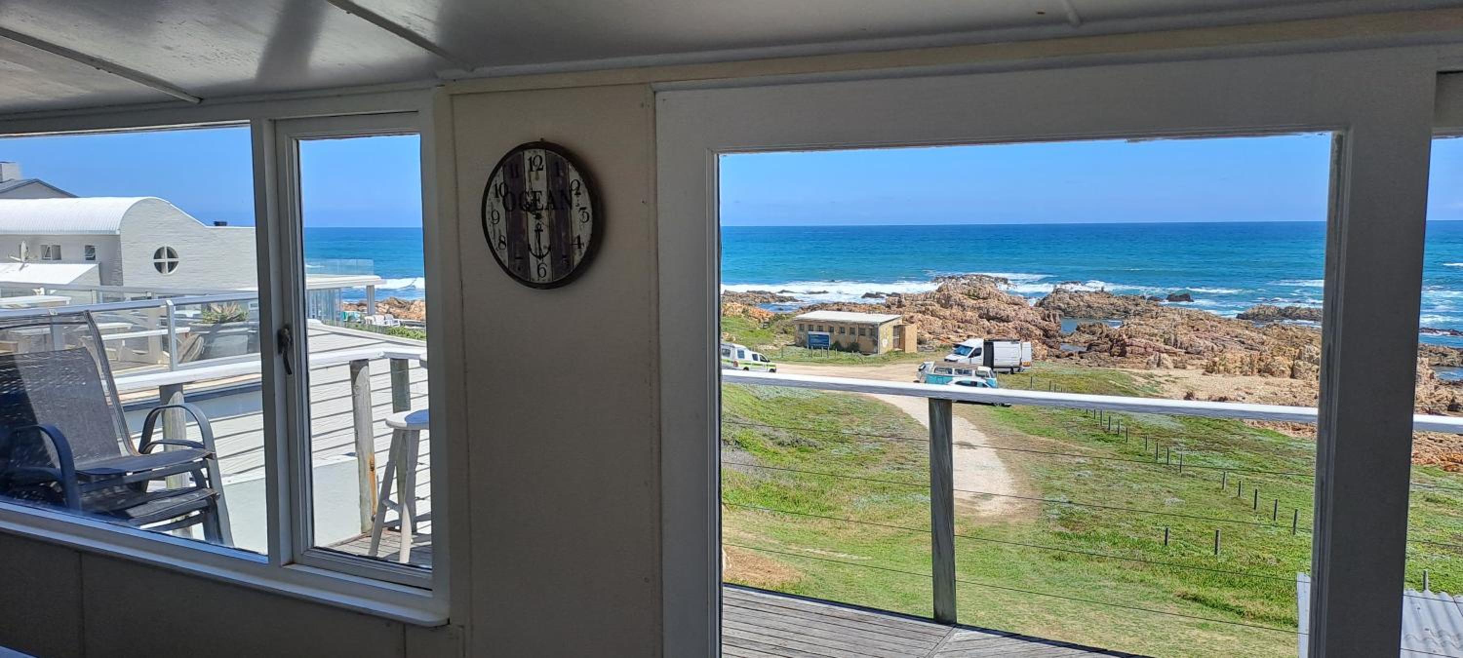Sailaway Beach House
