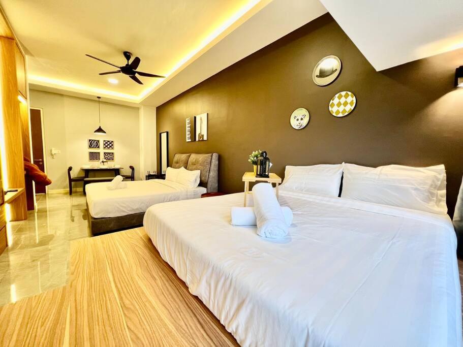 Melaka town {Imperio Studio} Pool-view/4pax/bathub photo 1