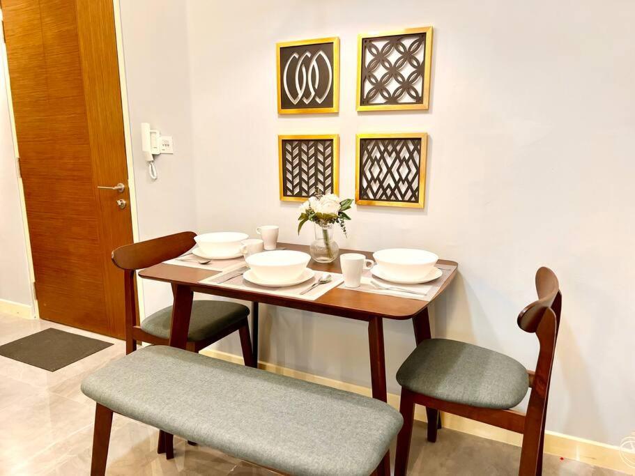 Melaka town {Imperio Studio} Pool-view/4pax/bathub photo 4