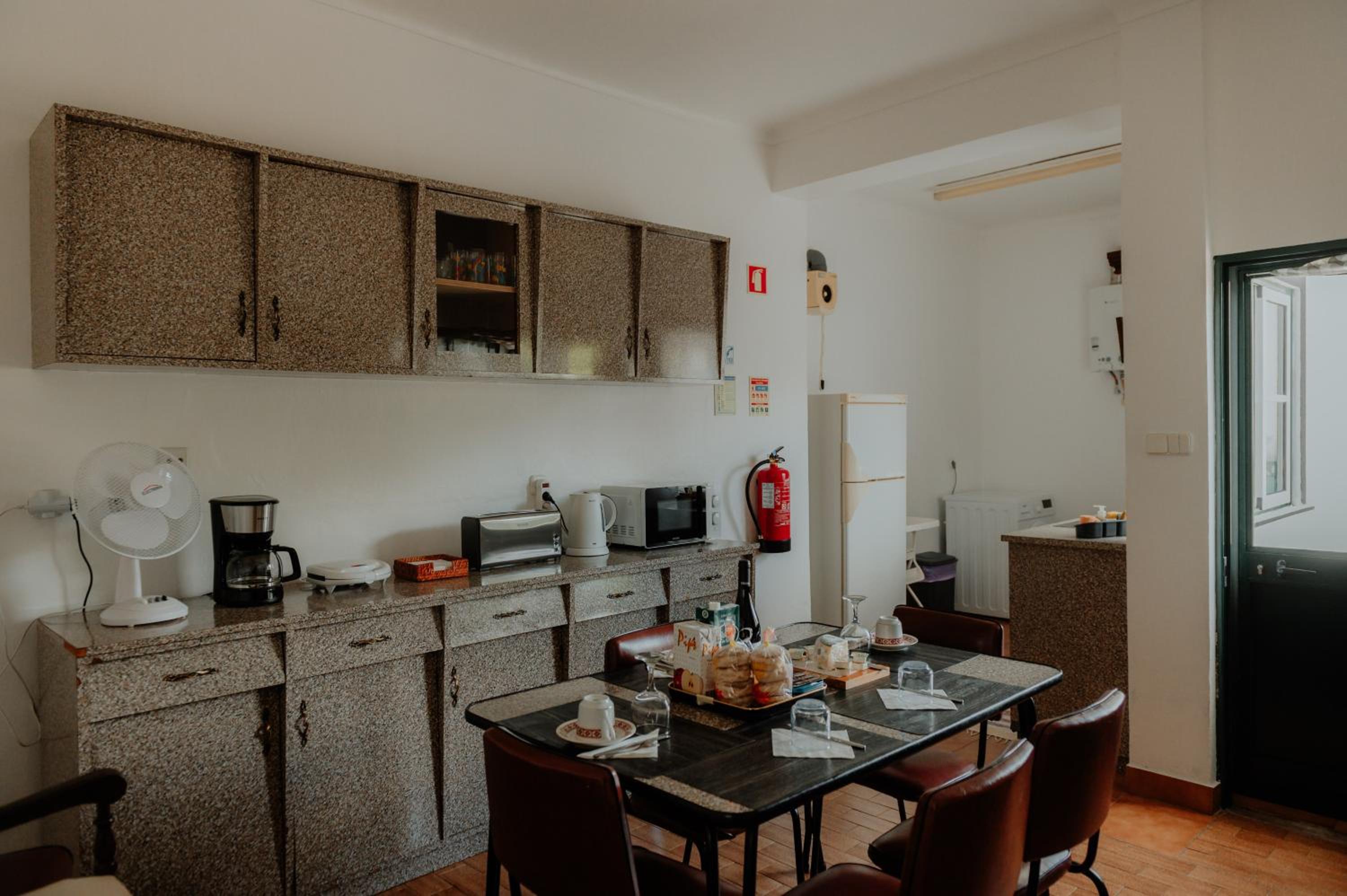 Casa Sousa Ribeiro view 3