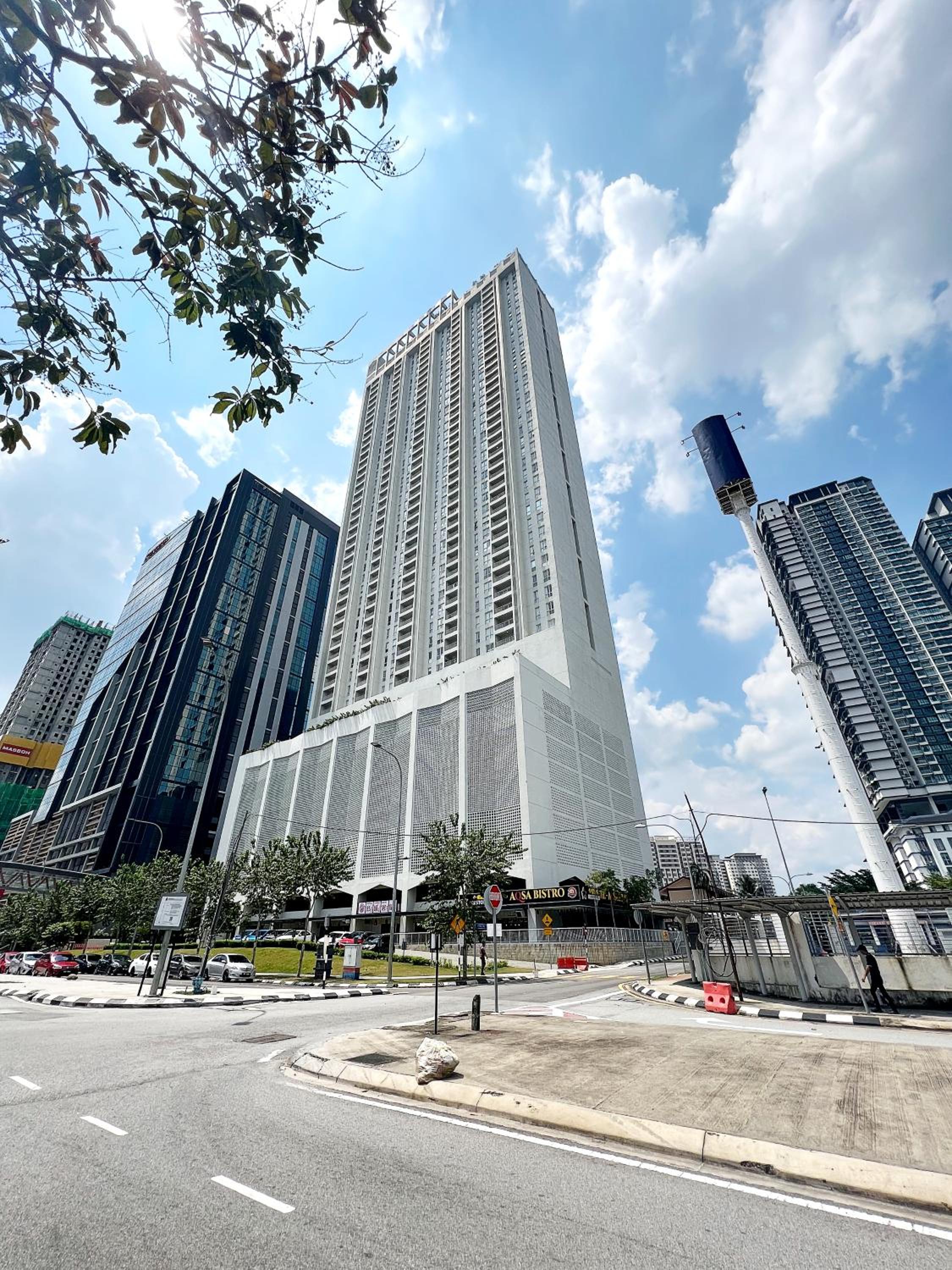 Infini Suites@ UNA Residences, Sunway Velocity KL